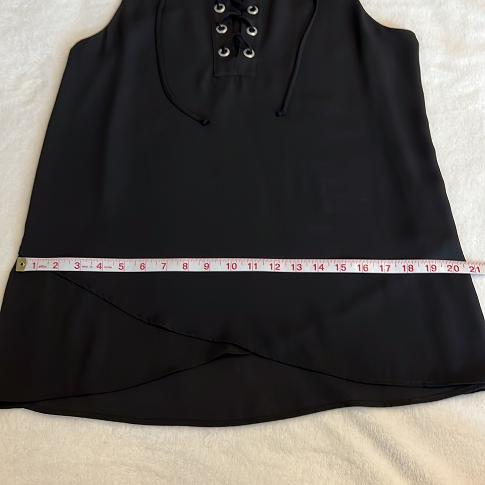 Karen Kane Asymmetrical Lace Up Crepe Tank Black Size M - Picture 7 of 9